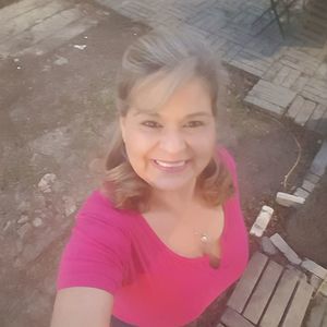 Meet your Posher, Connie